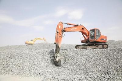 中國工程機械在線租賃平臺助力復工復產(chǎn)