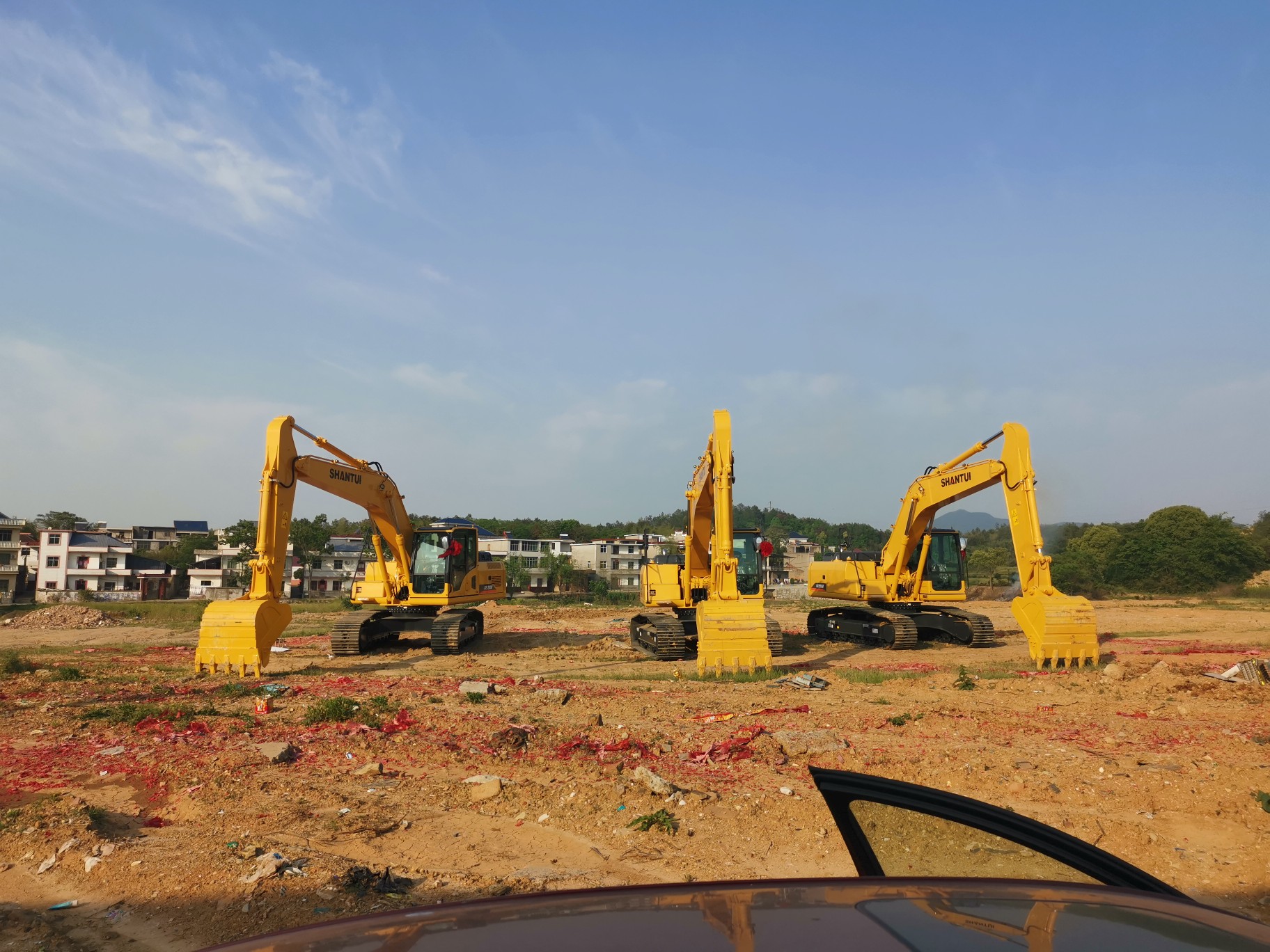 工程機械設(shè)備租賃-個人機械設(shè)備與租賃商-施工服務(wù)商-易施易工